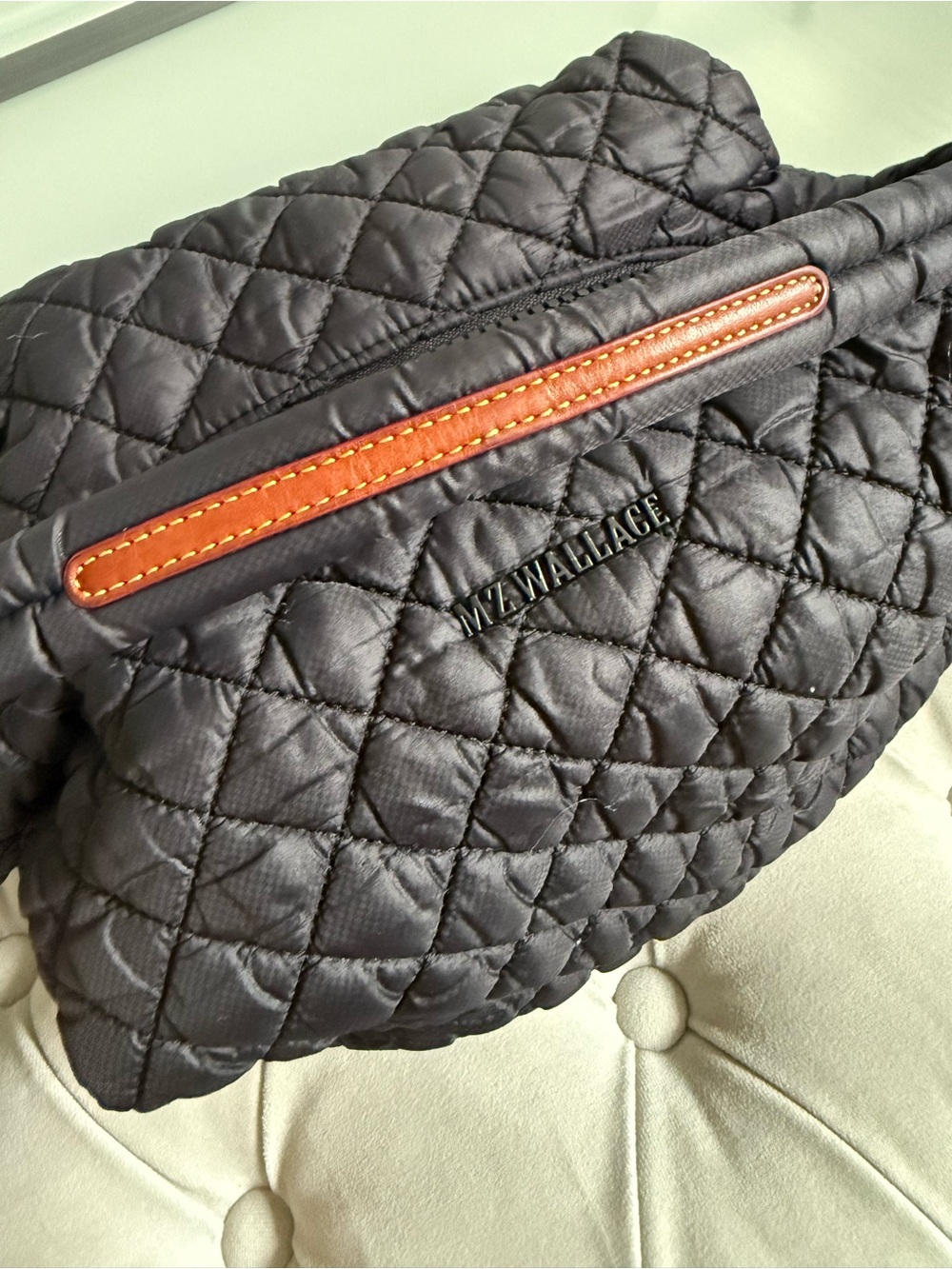 Quilted Hobo Shoulder Bag - Black - Picture 3 of 9